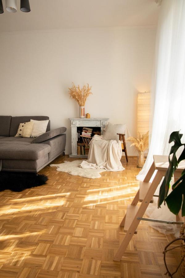 Firpo Apartman Eger Ngoại thất bức ảnh